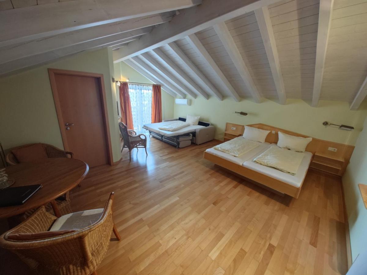 Sporthotel Schoenblick Meersburg Exterior foto